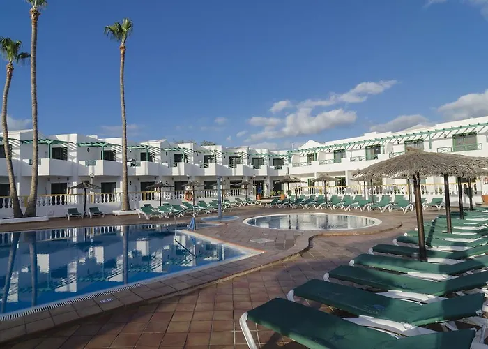 Adelfas Otel Puerto del Carmen (Lanzarote)