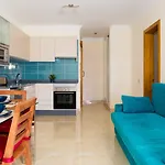 Hotel Las Adelfas