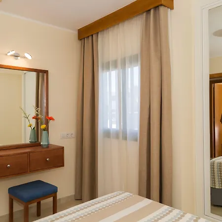 Adelfas 3* פוארטו דל כרמן