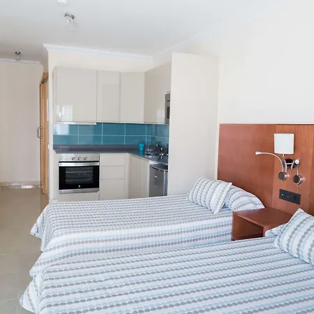 Adelfas פוארטו דל כרמן