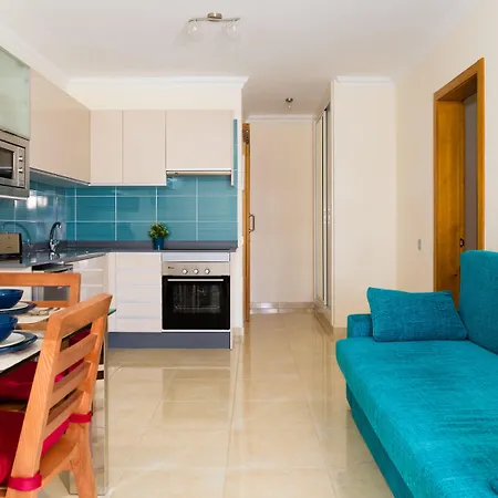 Hotel Las Adelfas