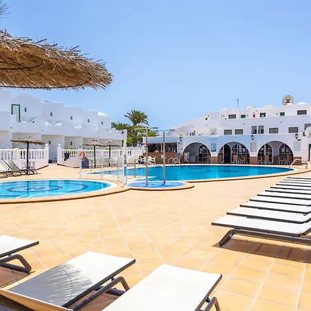 Hotel Las Adelfas
