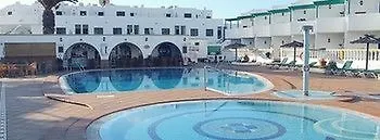 Adelfas מלון פוארטו דל כרמן