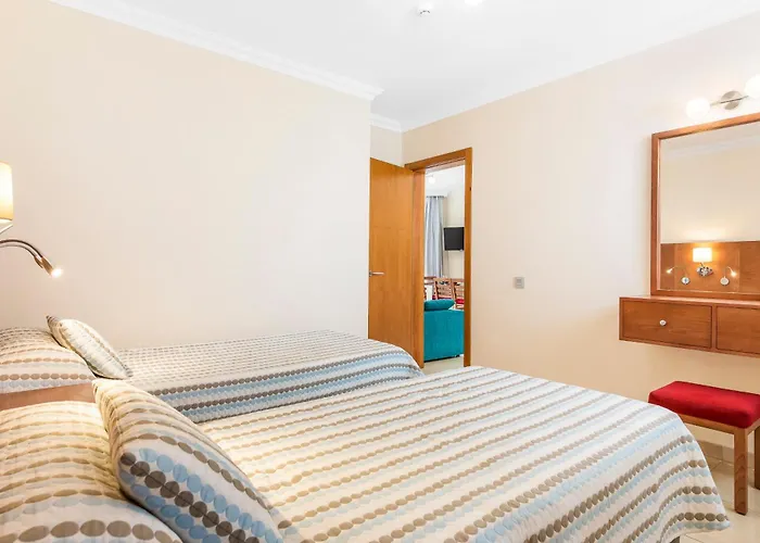 拉斯阿德尔法斯酒店