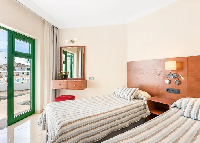 拉斯阿德尔法斯酒店 3*