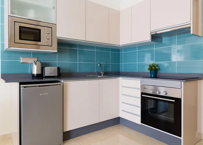 拉斯阿德尔法斯酒店 卡门港