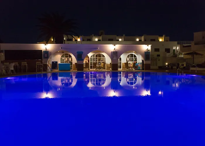 拉斯阿德尔法斯酒店 卡门港