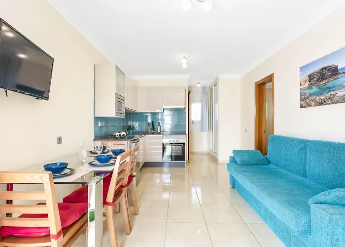 拉斯阿德尔法斯酒店 3*