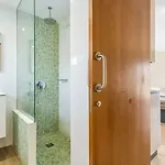 Hotel Adelfas 3*